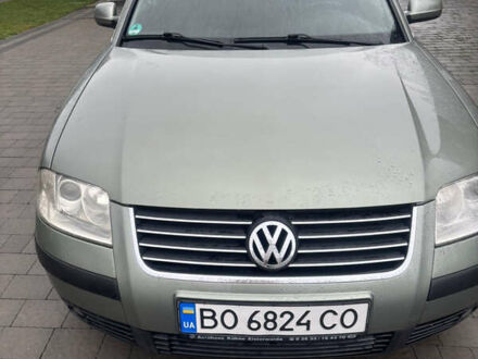 Зеленый Фольксваген Пассат, объемом двигателя 1.78 л и пробегом 240 тыс. км за 4150 $, фото 1 на Automoto.ua