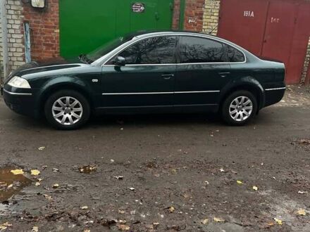 Зеленый Фольксваген Пассат, объемом двигателя 1.78 л и пробегом 247 тыс. км за 4999 $, фото 1 на Automoto.ua