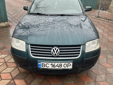 Зелений Фольксваген Пассат, об'ємом двигуна 1.8 л та пробігом 250 тис. км за 3400 $, фото 1 на Automoto.ua