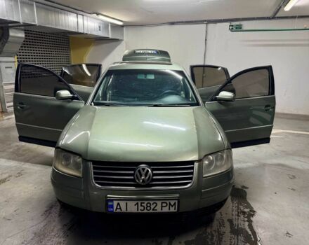 Зелений Фольксваген Пассат, об'ємом двигуна 1.8 л та пробігом 350 тис. км за 3500 $, фото 1 на Automoto.ua