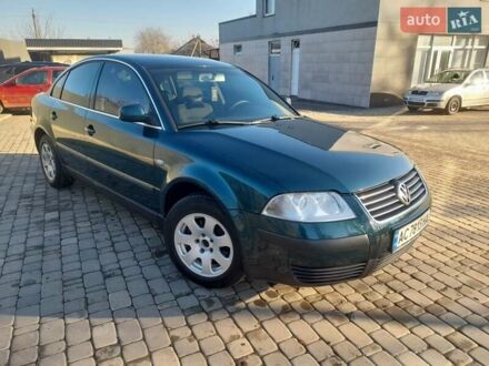 Зелений Фольксваген Пассат, об'ємом двигуна 1.6 л та пробігом 254 тис. км за 4799 $, фото 1 на Automoto.ua