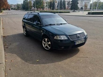 Фольксваген Пассат 2003 в Славянске на Automoto.ua Зеленый Фольксваген Пассат, объемом двигателя 1.9 л и пробегом 350 тыс. км за 3357 $, фото 1 на Automoto.ua