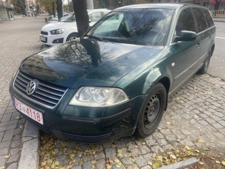 Зеленый Фольксваген Пассат, объемом двигателя 1.9 л и пробегом 350 тыс. км за 1999 $, фото 1 на Automoto.ua