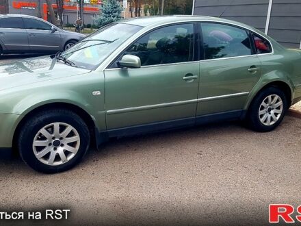 Зелений Фольксваген Пассат, об'ємом двигуна 1.8 л та пробігом 160 тис. км за 5500 $, фото 1 на Automoto.ua