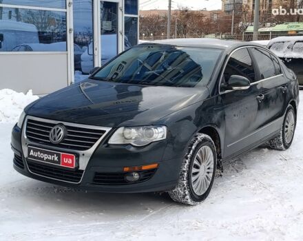 Зеленый Фольксваген Пассат, объемом двигателя 2 л и пробегом 401 тыс. км за 4890 $, фото 1 на Automoto.ua