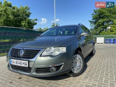 Фольксваген Пассат 2006 в Кропивницком (Кировограде) на Automoto.ua Зеленый Фольксваген Пассат, объемом двигателя 1.98 л и пробегом 270 тыс. км за 6499 $, фото 1 на Automoto.ua