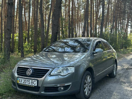Зеленый Фольксваген Пассат, объемом двигателя 1.98 л и пробегом 225 тыс. км за 7000 $, фото 1 на Automoto.ua