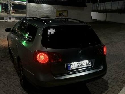 Зеленый Фольксваген Пассат, объемом двигателя 1.9 л и пробегом 320 тыс. км за 9000 $, фото 1 на Automoto.ua