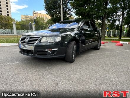 Зеленый Фольксваген Пассат, объемом двигателя 2 л и пробегом 289 тыс. км за 6500 $, фото 1 на Automoto.ua