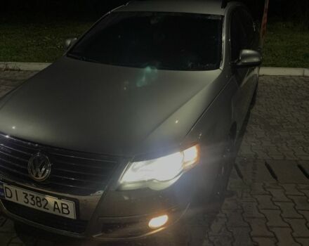 Зеленый Фольксваген Пассат, объемом двигателя 1.9 л и пробегом 320 тыс. км за 9000 $, фото 1 на Automoto.ua