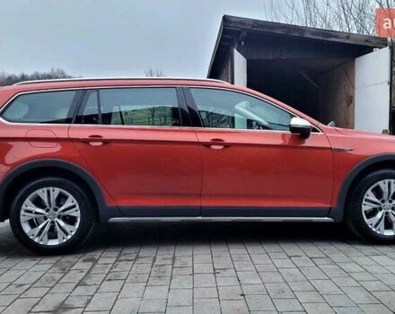 Оранжевый Фольксваген Пассат, объемом двигателя 1.97 л и пробегом 249 тыс. км за 17500 $, фото 3 на Automoto.ua