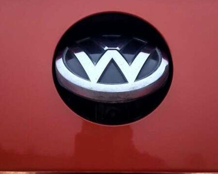 Оранжевый Фольксваген Пассат, объемом двигателя 1.97 л и пробегом 249 тыс. км за 17500 $, фото 33 на Automoto.ua