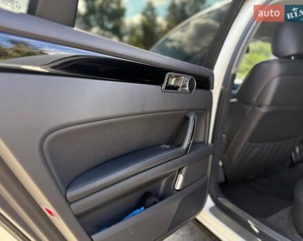 Фольксваген Фаетон 2009 в Малине на Automoto.ua Белый Фольксваген Фаетон, объемом двигателя 2.97 л и пробегом 300 тыс. км за 11900 $, фото 16 на Automoto.ua