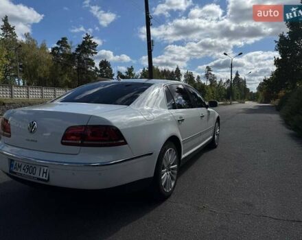 Фольксваген Фаетон 2009 в Малине на Automoto.ua Белый Фольксваген Фаетон, объемом двигателя 2.97 л и пробегом 300 тыс. км за 11900 $, фото 6 на Automoto.ua