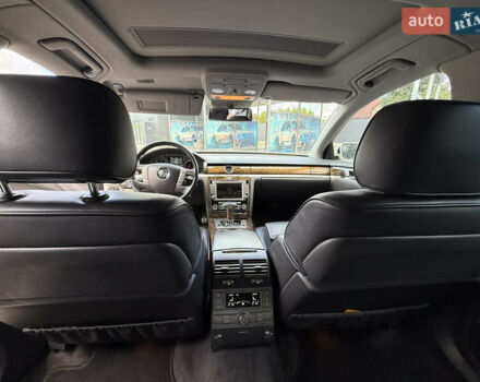 Фольксваген Фаетон 2013 в Львове на Automoto.ua Белый Фольксваген Фаетон, объемом двигателя 2.97 л и пробегом 245 тыс. км за 15950 $, фото 15 на Automoto.ua