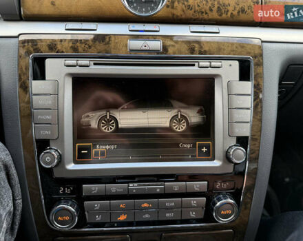 Фольксваген Фаетон 2013 в Львове на Automoto.ua Белый Фольксваген Фаетон, объемом двигателя 2.97 л и пробегом 245 тыс. км за 15950 $, фото 21 на Automoto.ua