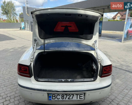 Фольксваген Фаетон 2013 в Львове на Automoto.ua Белый Фольксваген Фаетон, объемом двигателя 2.97 л и пробегом 245 тыс. км за 15950 $, фото 9 на Automoto.ua