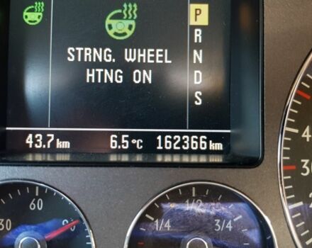 Черный Фольксваген Фаетон, объемом двигателя 3.2 л и пробегом 187 тыс. км за 10000 $, фото 7 на Automoto.ua