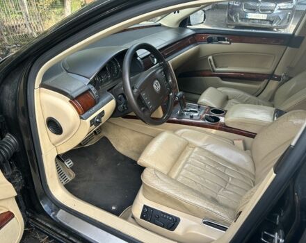 Чорний Фольксваген Фаєтон, об'ємом двигуна 4.2 л та пробігом 239 тис. км за 5900 $, фото 6 на Automoto.ua