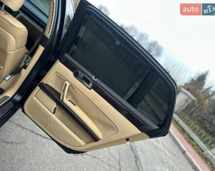 Чорний Фольксваген Фаєтон, об'ємом двигуна 5 л та пробігом 272 тис. км за 6700 $, фото 37 на Automoto.ua