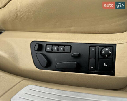 Чорний Фольксваген Фаєтон, об'ємом двигуна 5 л та пробігом 272 тис. км за 6700 $, фото 38 на Automoto.ua