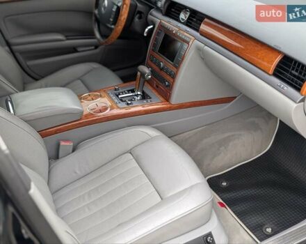 Черный Фольксваген Фаетон, объемом двигателя 3 л и пробегом 295 тыс. км за 6999 $, фото 14 на Automoto.ua