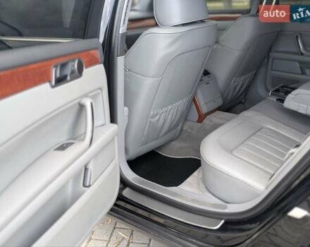 Черный Фольксваген Фаетон, объемом двигателя 3 л и пробегом 295 тыс. км за 6999 $, фото 16 на Automoto.ua