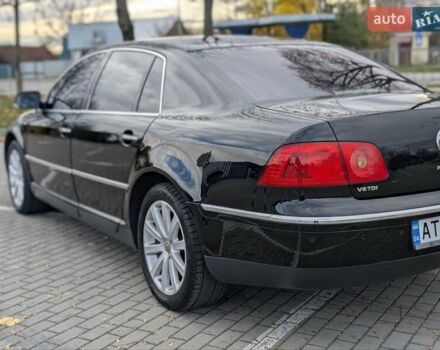 Черный Фольксваген Фаетон, объемом двигателя 3 л и пробегом 295 тыс. км за 6999 $, фото 2 на Automoto.ua