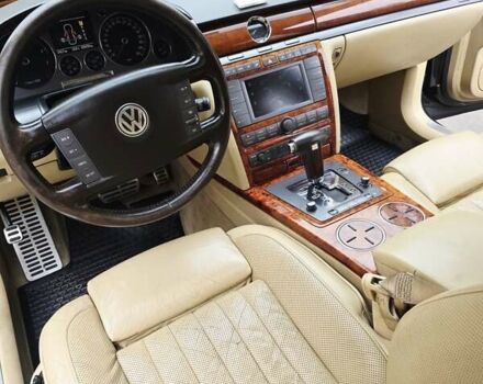 Чорний Фольксваген Фаєтон, об'ємом двигуна 3.2 л та пробігом 220 тис. км за 5200 $, фото 29 на Automoto.ua