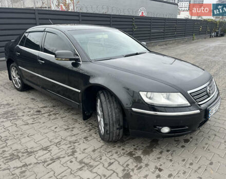 Черный Фольксваген Фаетон, объемом двигателя 3 л и пробегом 260 тыс. км за 7700 $, фото 2 на Automoto.ua