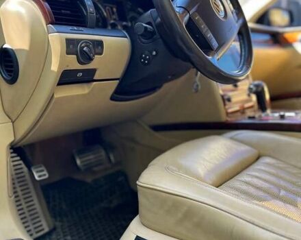 Чорний Фольксваген Фаєтон, об'ємом двигуна 4.2 л та пробігом 202 тис. км за 7250 $, фото 11 на Automoto.ua