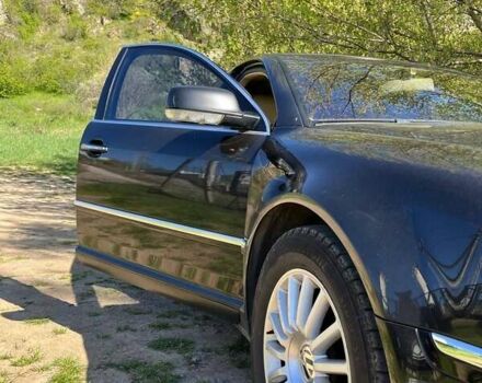 Чорний Фольксваген Фаєтон, об'ємом двигуна 4.2 л та пробігом 202 тис. км за 7250 $, фото 56 на Automoto.ua