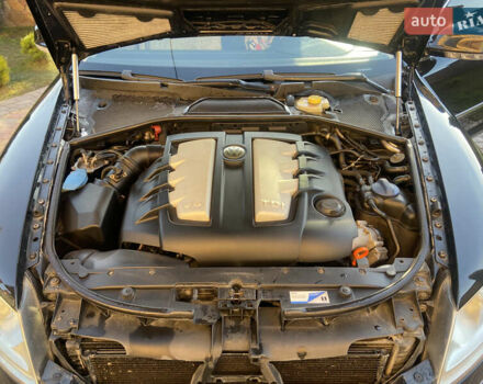 Чорний Фольксваген Фаєтон, об'ємом двигуна 2.99 л та пробігом 280 тис. км за 5800 $, фото 24 на Automoto.ua