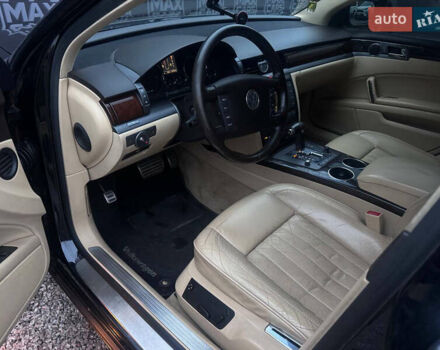 Черный Фольксваген Фаетон, объемом двигателя 3 л и пробегом 247 тыс. км за 6900 $, фото 9 на Automoto.ua