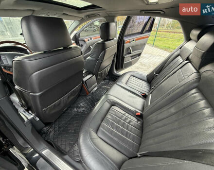 Черный Фольксваген Фаетон, объемом двигателя 2.97 л и пробегом 220 тыс. км за 10800 $, фото 4 на Automoto.ua