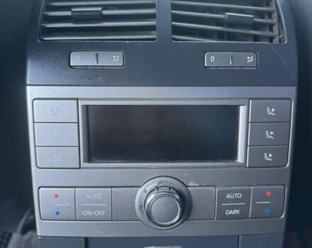 Черный Фольксваген Фаетон, объемом двигателя 2.97 л и пробегом 335 тыс. км за 7650 $, фото 19 на Automoto.ua