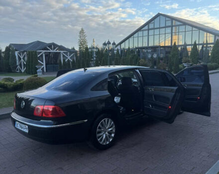 Черный Фольксваген Фаетон, объемом двигателя 2.97 л и пробегом 335 тыс. км за 7650 $, фото 15 на Automoto.ua