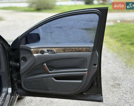 Черный Фольксваген Фаетон, объемом двигателя 2.97 л и пробегом 285 тыс. км за 9500 $, фото 12 на Automoto.ua