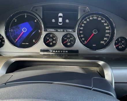 Фольксваген Фаетон 2010 в Умани на Automoto.ua Черный Фольксваген Фаетон, объемом двигателя 3 л и пробегом 326 тыс. км за 10700 $, фото 6 на Automoto.ua