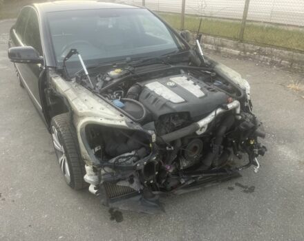 Черный Фольксваген Фаетон, объемом двигателя 3 л и пробегом 235 тыс. км за 5500 $, фото 10 на Automoto.ua