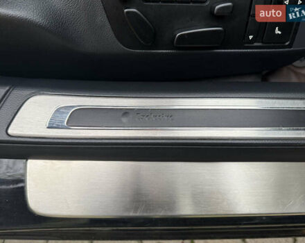 Чорний Фольксваген Фаєтон, об'ємом двигуна 2.97 л та пробігом 262 тис. км за 15950 $, фото 12 на Automoto.ua
