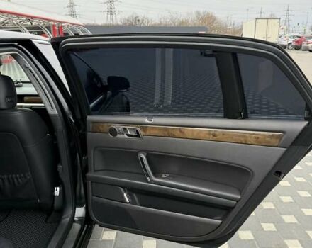 Чорний Фольксваген Фаєтон, об'ємом двигуна 2.97 л та пробігом 226 тис. км за 13000 $, фото 56 на Automoto.ua