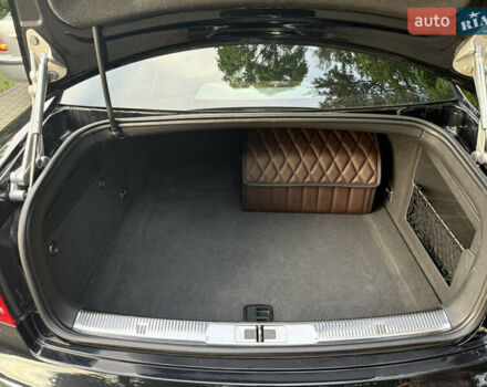 Чорний Фольксваген Фаєтон, об'ємом двигуна 2.97 л та пробігом 262 тис. км за 15950 $, фото 25 на Automoto.ua