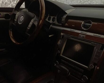 Черный Фольксваген Фаетон, объемом двигателя 3 л и пробегом 260 тыс. км за 12999 $, фото 6 на Automoto.ua