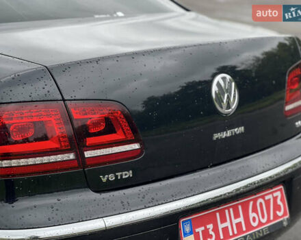 Фольксваген Фаетон 2013 в Львове на Automoto.ua Черный Фольксваген Фаетон, объемом двигателя 3 л и пробегом 135 тыс. км за 19200 $, фото 25 на Automoto.ua