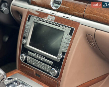 Фольксваген Фаетон 2013 в Львове на Automoto.ua Черный Фольксваген Фаетон, объемом двигателя 3 л и пробегом 135 тыс. км за 19200 $, фото 59 на Automoto.ua