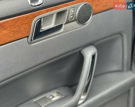 Фольксваген Фаетон 2013 в Львове на Automoto.ua Черный Фольксваген Фаетон, объемом двигателя 3 л и пробегом 135 тыс. км за 19200 $, фото 29 на Automoto.ua