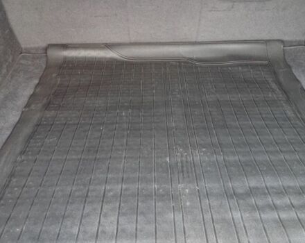 Черный Фольксваген Фаетон, объемом двигателя 3 л и пробегом 245 тыс. км за 7250 $, фото 16 на Automoto.ua