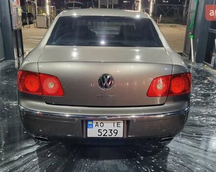 Коричневый Фольксваген Фаетон, объемом двигателя 4.2 л и пробегом 234 тыс. км за 8500 $, фото 3 на Automoto.ua