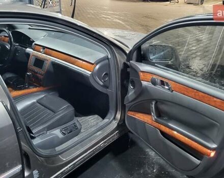 Коричневый Фольксваген Фаетон, объемом двигателя 4.2 л и пробегом 234 тыс. км за 8500 $, фото 13 на Automoto.ua